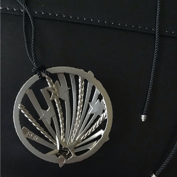 David Yurman 2021 ornament/NWT - Picture 3 of 5
